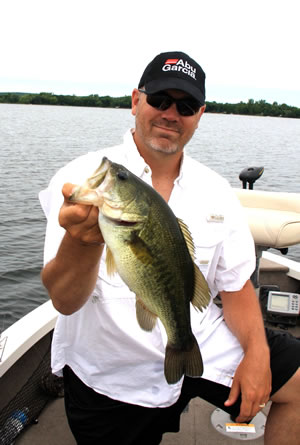 Accomplished angler, Steve Taylor,  is a firm believer in using Vanish as a leader on his braided line.