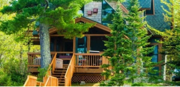 Business Card: Northern Lights Resort,  Outfitting