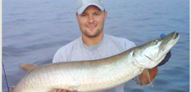 Business Card: Green Bay Fishing Charters Guide Service